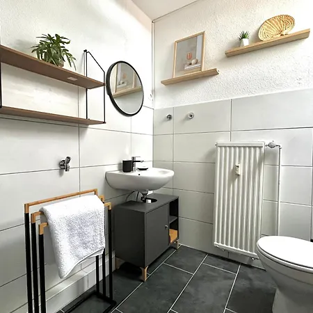 Center - Innenstadt Apartment Emden